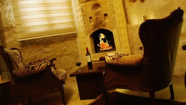 Family Cave Suite Hotel 4