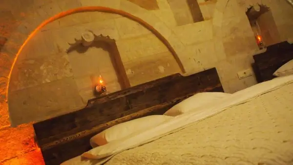 Family Cave Suite Hotel 5